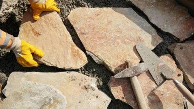 Работа с камък