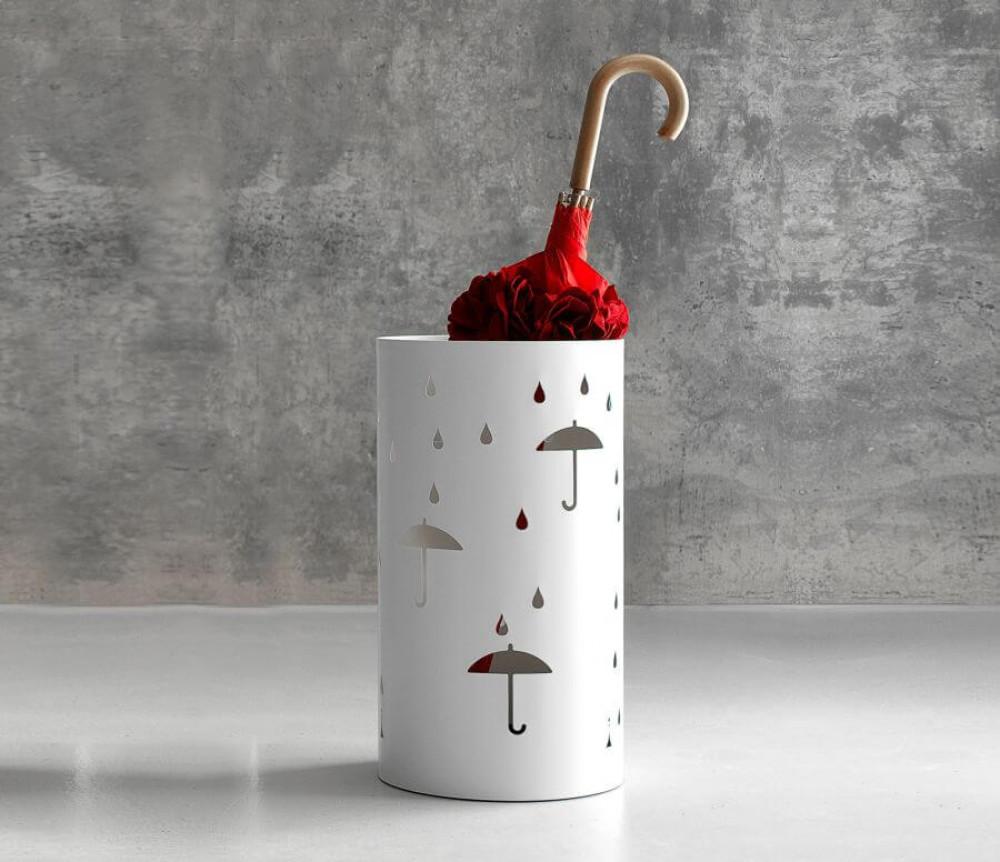 Навсякъде има нужда от стойка за чадър