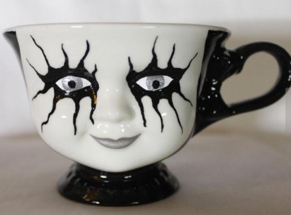 Знаеш ли, че имаш страшни очи?