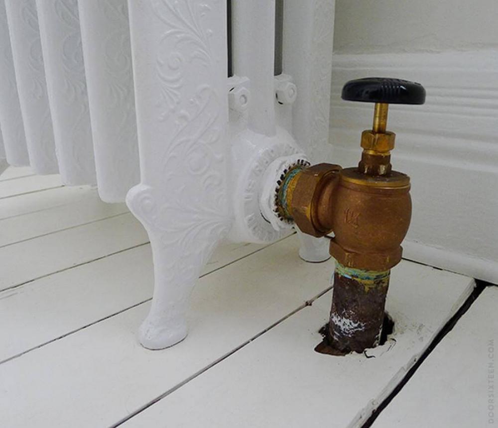 Потърсете професионална помощ за обезвъздушаване на парно