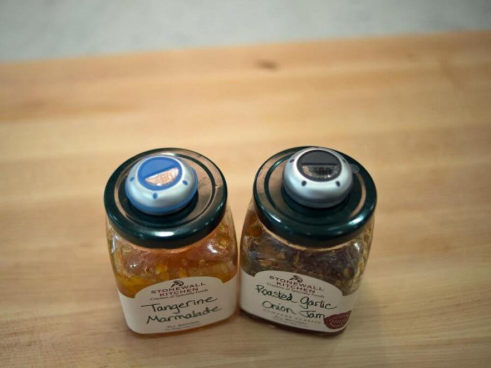 Знам кога отвори този буркан