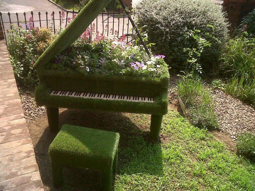 Щурите идеи водят до зашеметяващи резултати!