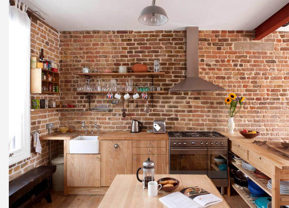 Тухлената стена - основен елемент в индустриалната кухня