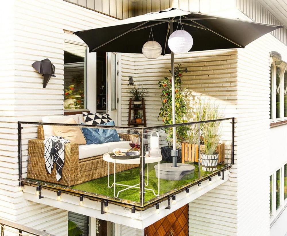 Настилка от изкуствена трева