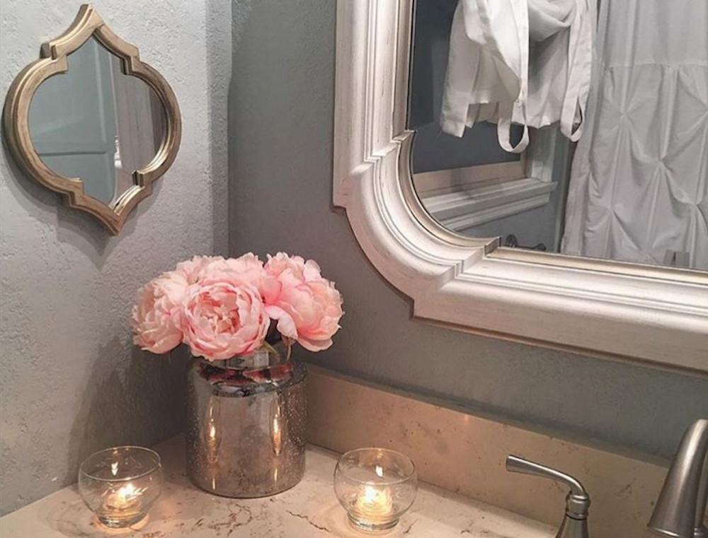 Декорация за баня в розово