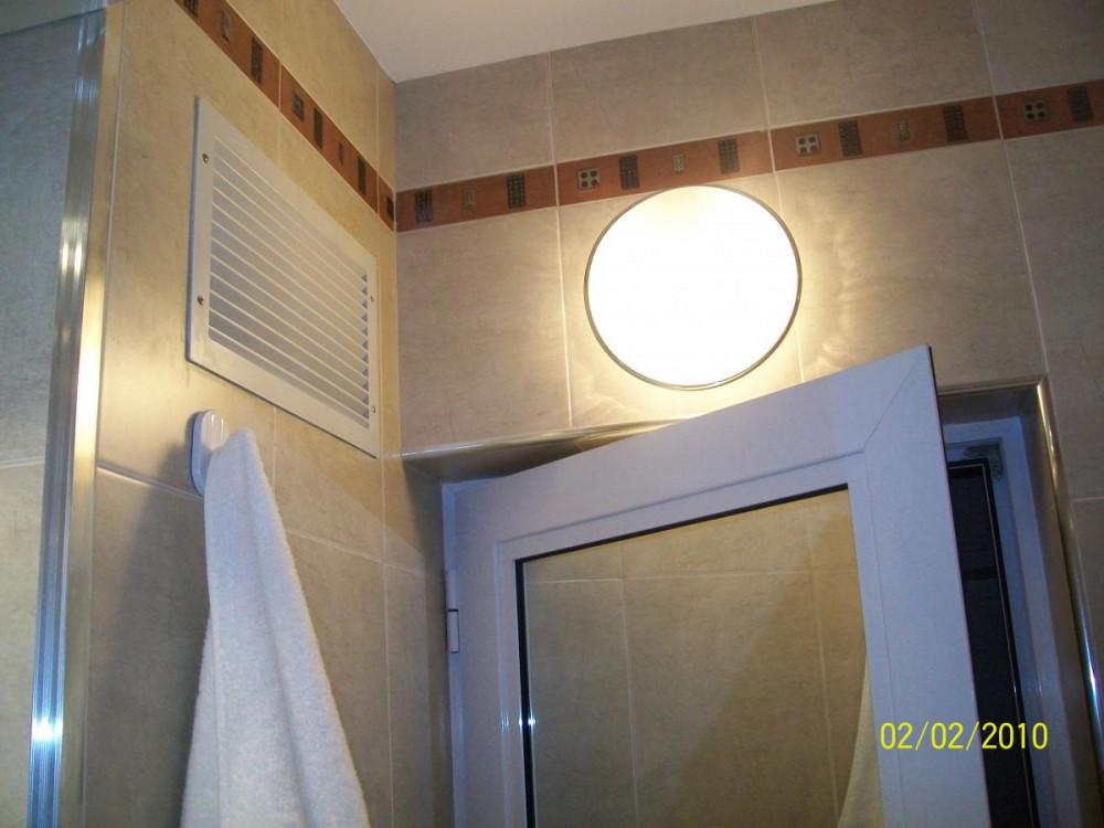 Вентилационна решетка,врата