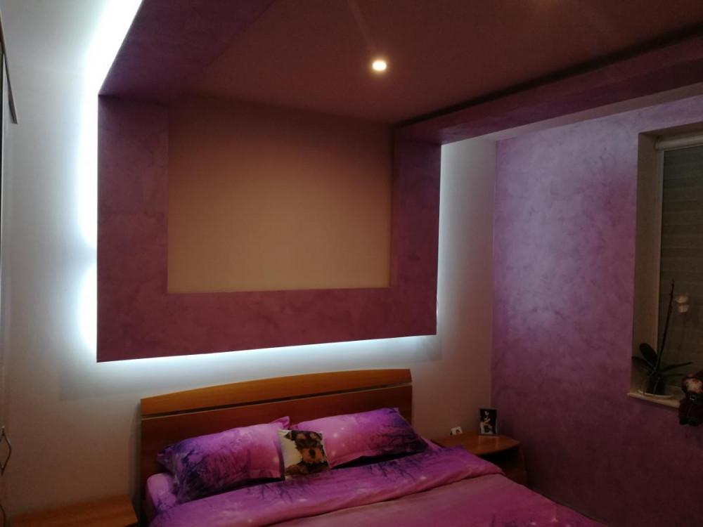 Фигура в спалня