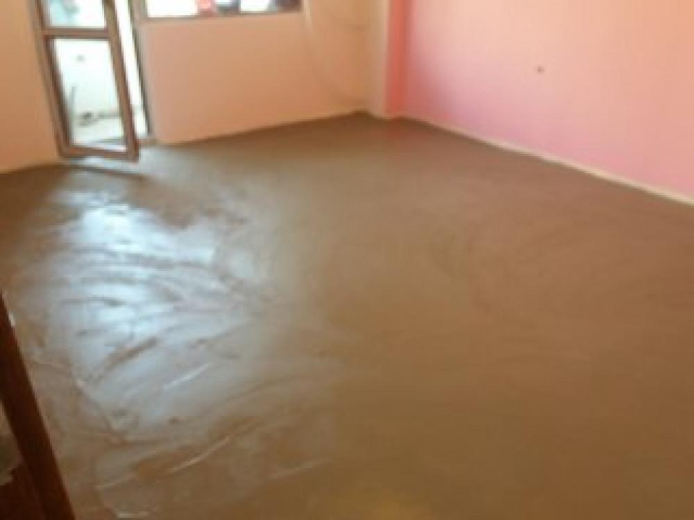 саморазливна замазка