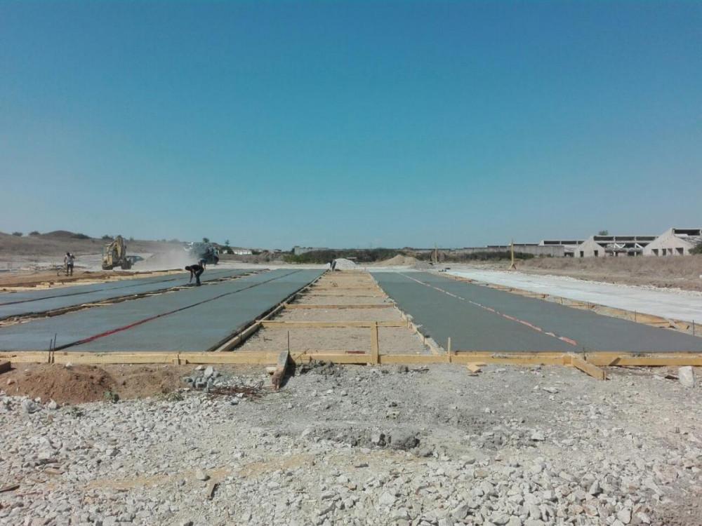 Груб строеж