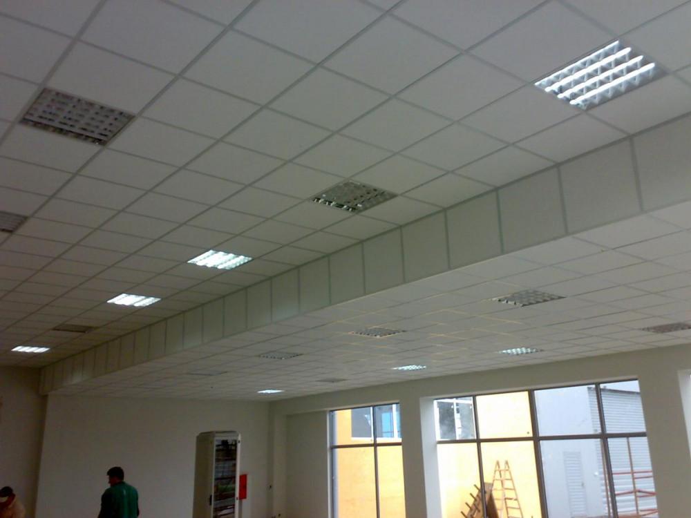 Окачен таван