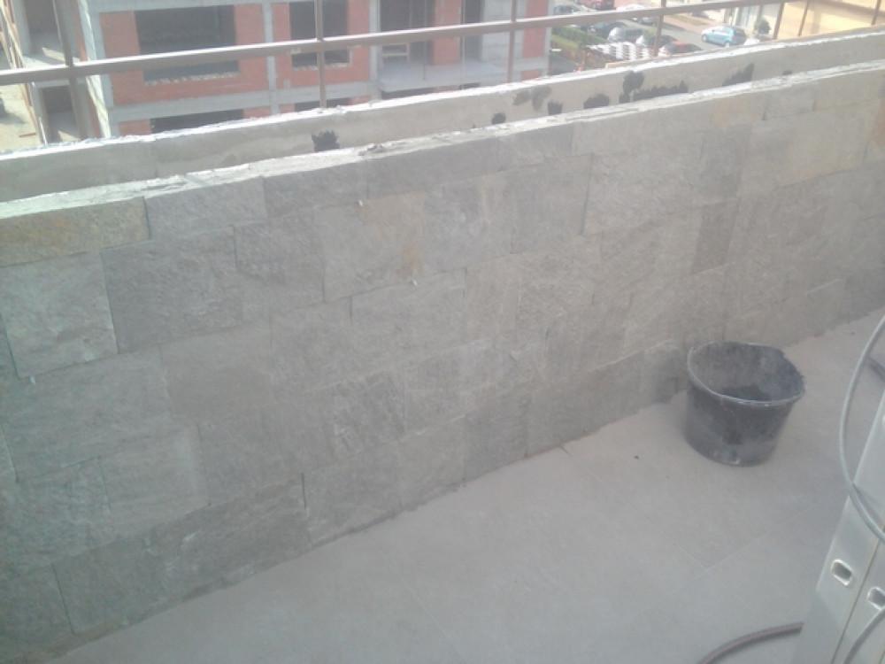 Лепене на гнайс