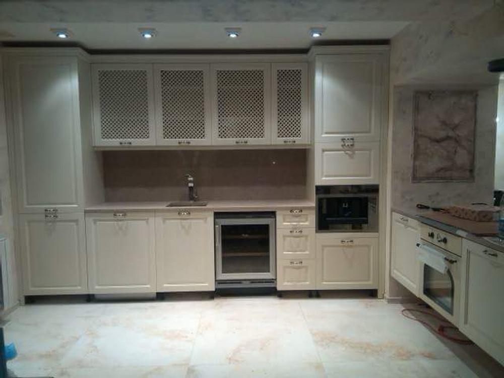 Цялостно изграждане на ел.инсталация в апартамент и свързване на ел.уреди и осветление в кухня.