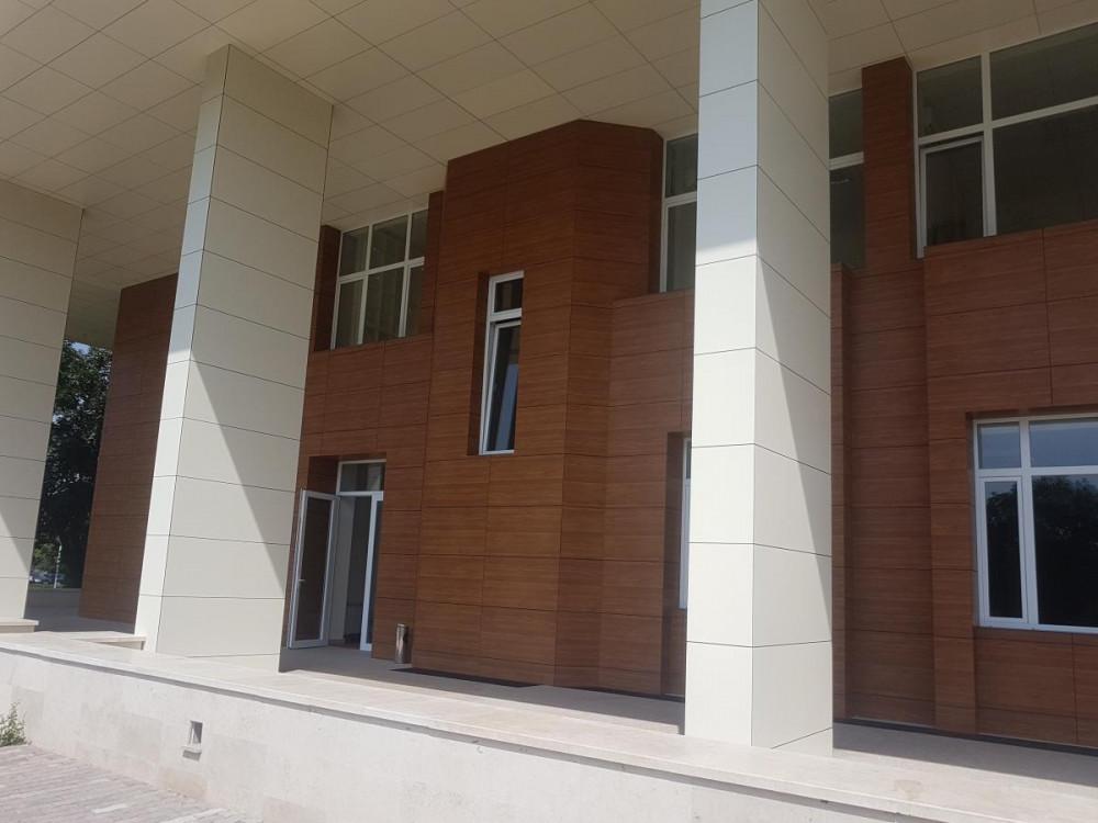 Oкачена фасада