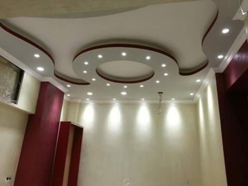 Таван, стени , осветление и боя.