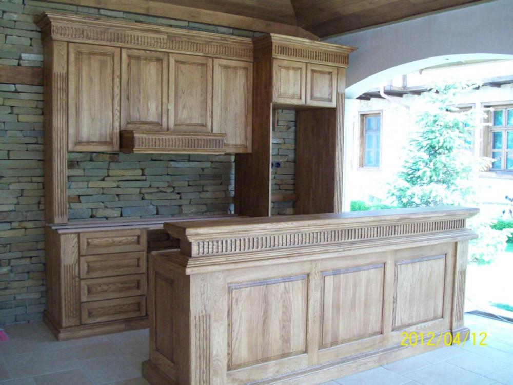 Мебели по поръчка