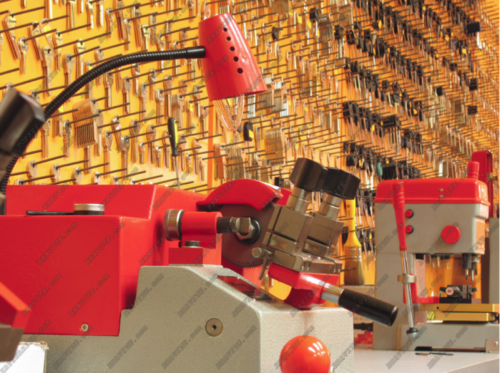 Снимка  от Мострена зала Бравите София