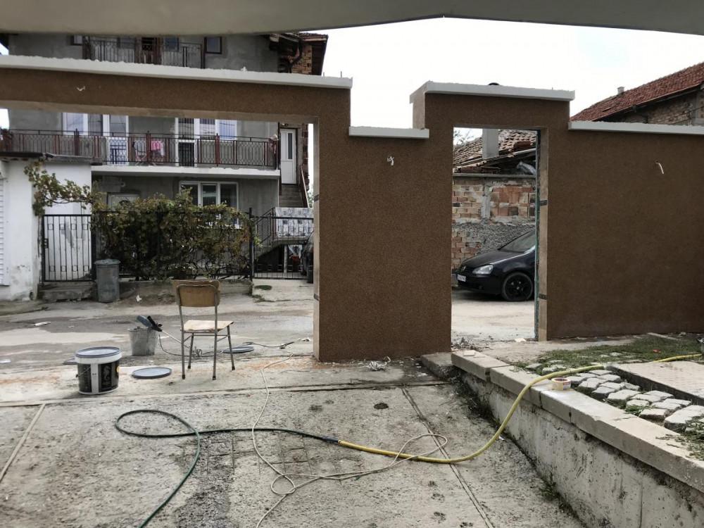 Мазилка на ограда