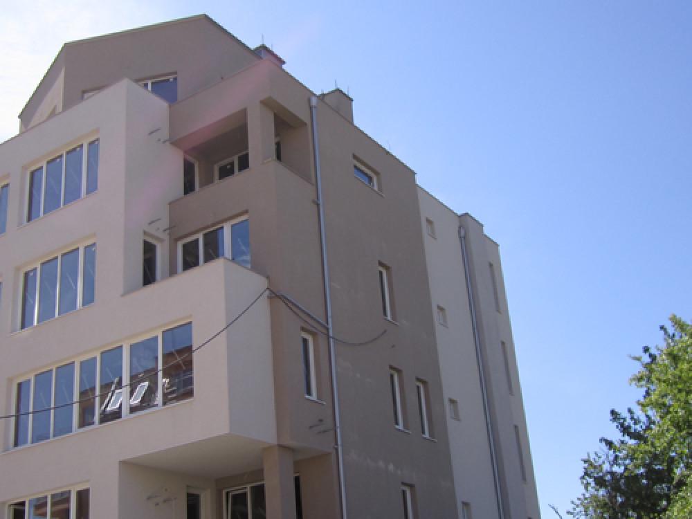 Жилещен блок в Овча купел