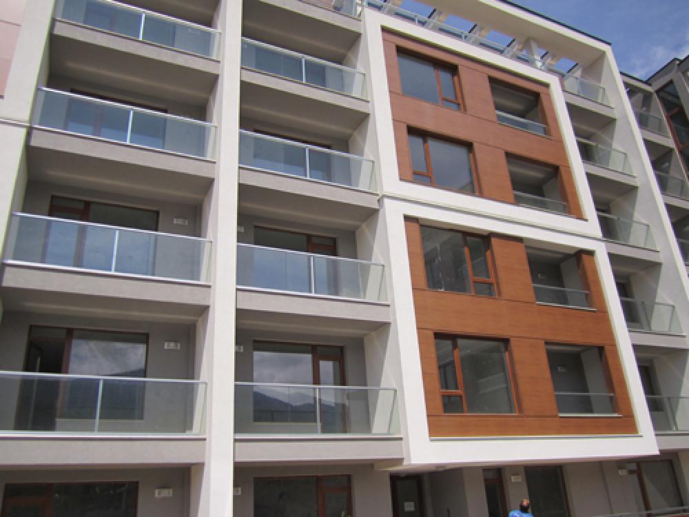 Жилещен блок Манастирски ливади