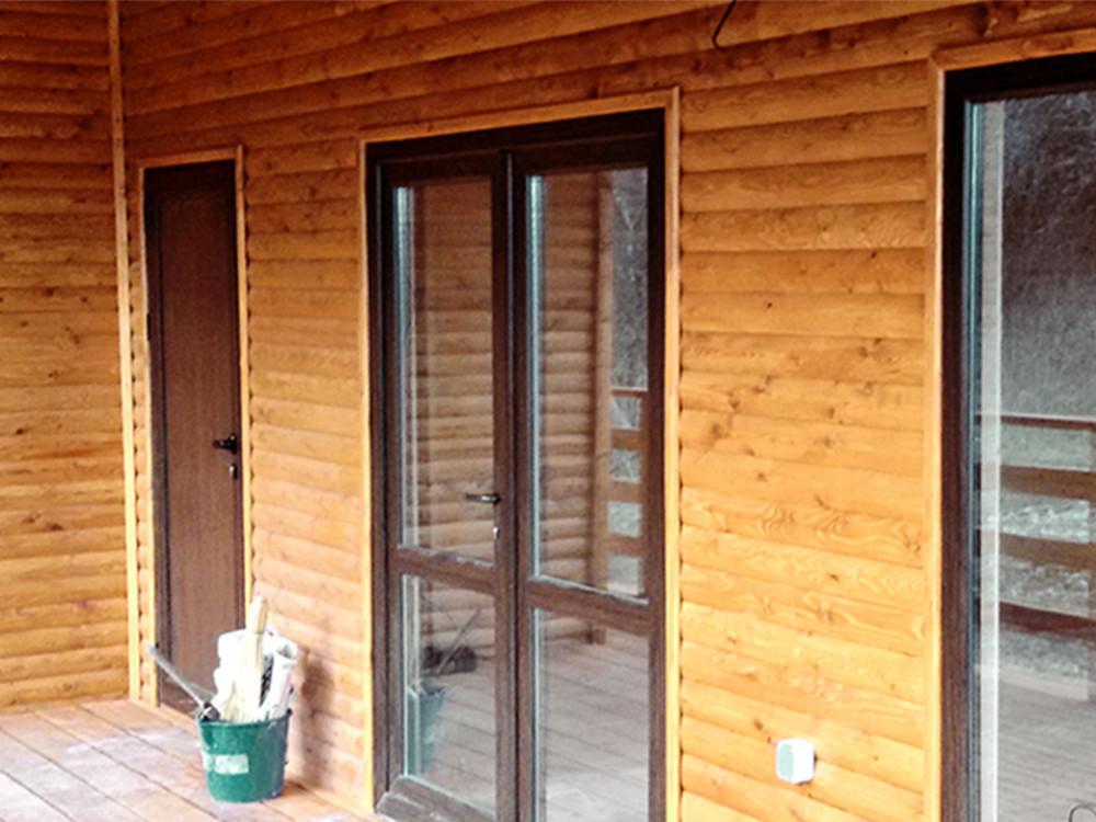 Дървена сглобяема къща с веранда в м. Щъркелово гнездо с РЗП 100м2