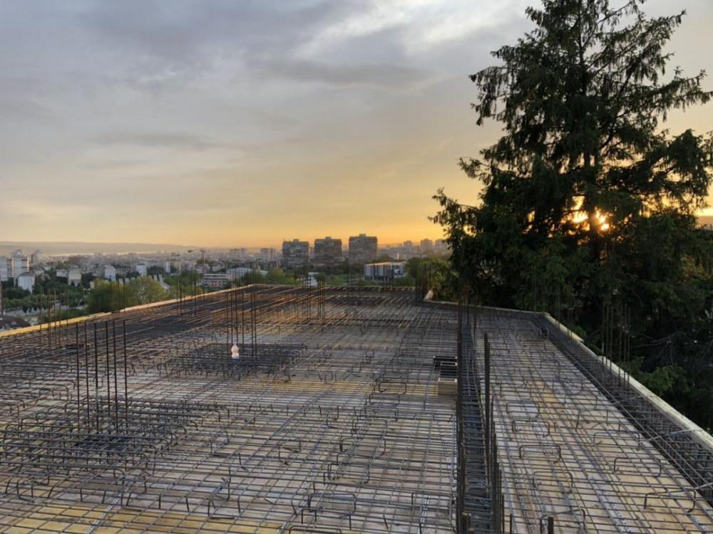 Груб строеж на жил. Сграда