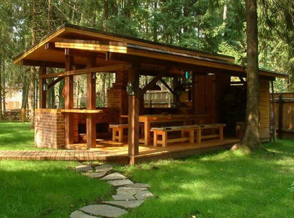 В какво се крие красотата на дървените беседки?