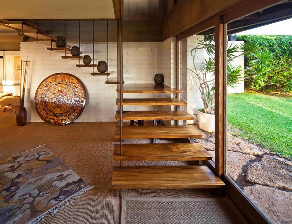 Условия, които трябва да бъдат изпълнени, преди да се монтира една дървена стълба