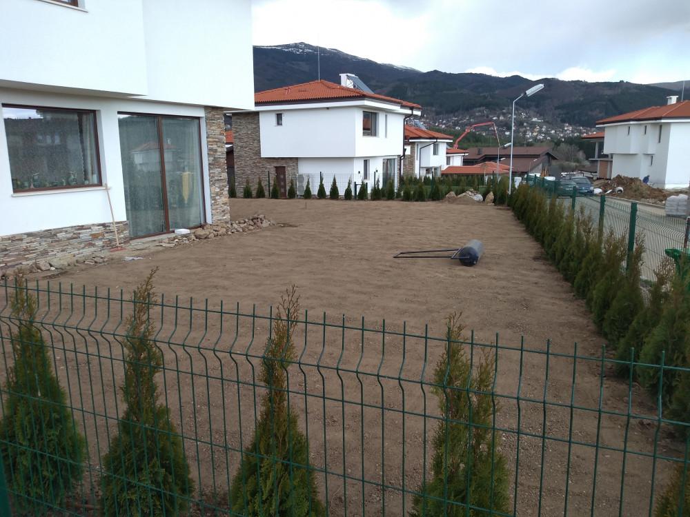 Посяване на трева и валиране