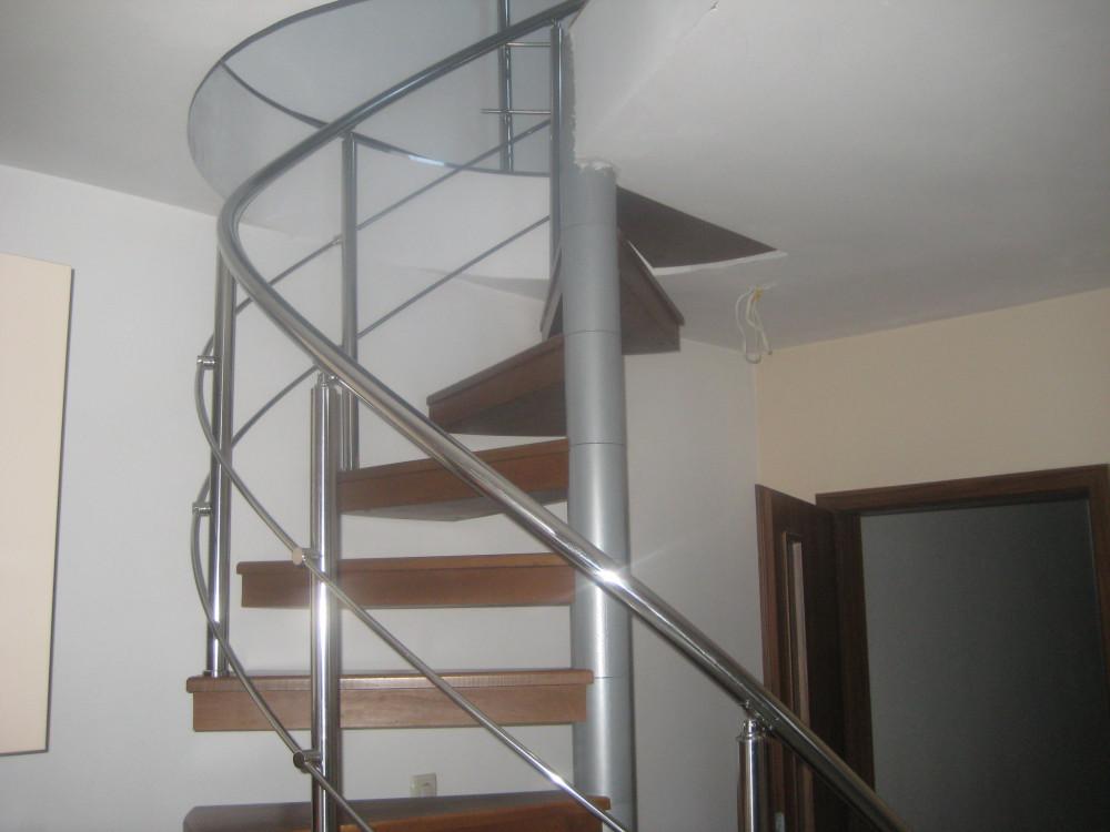 вътрешни стълбища