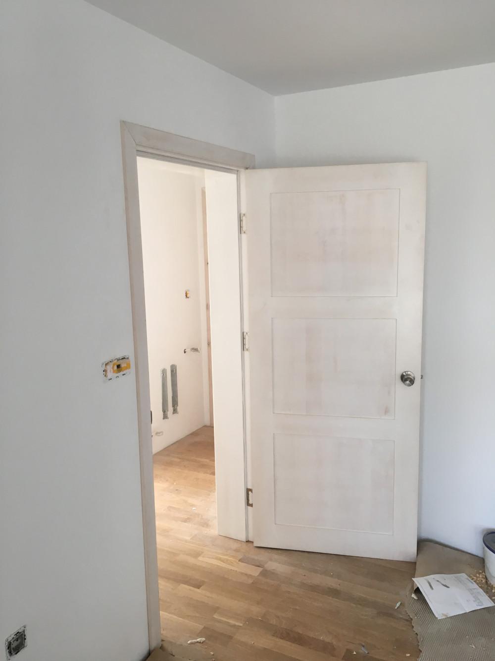 Интериорни врати