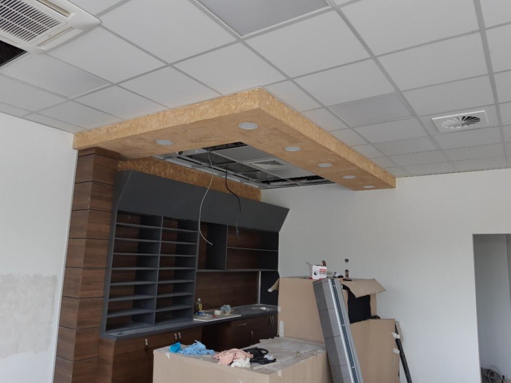 Мебели по поръчка