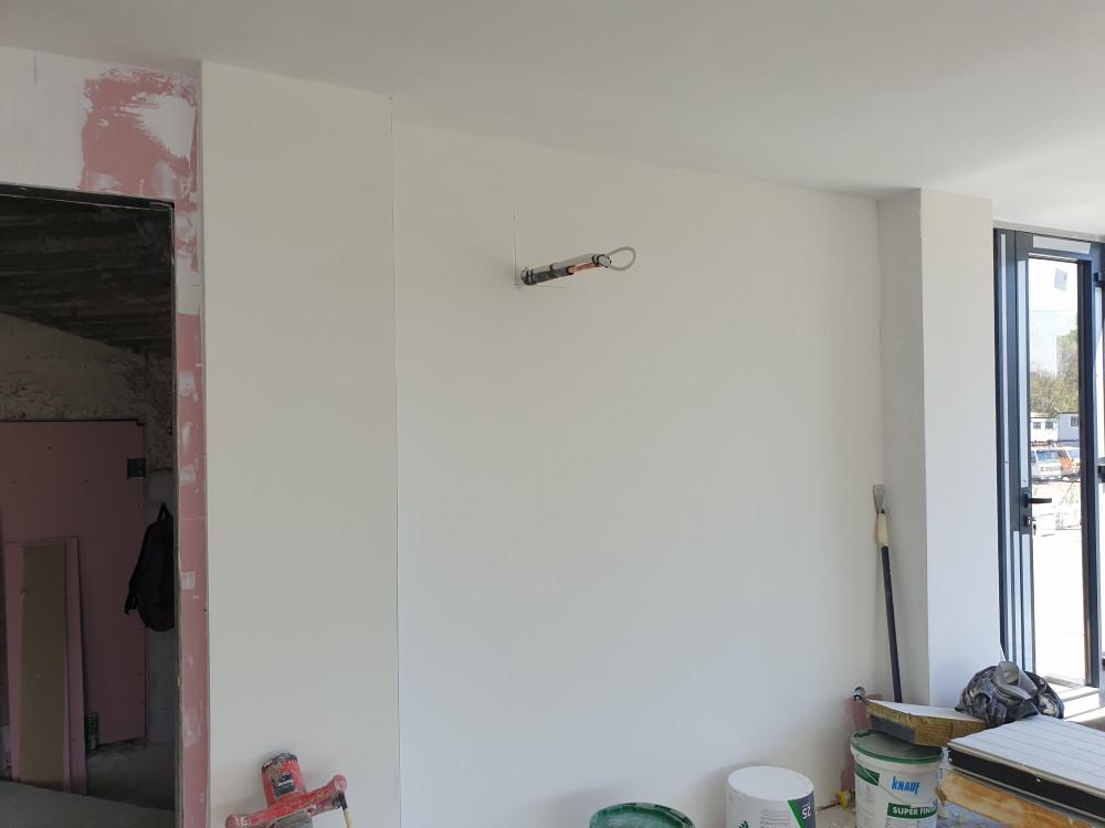 Преградна стена шпаклована изцяло