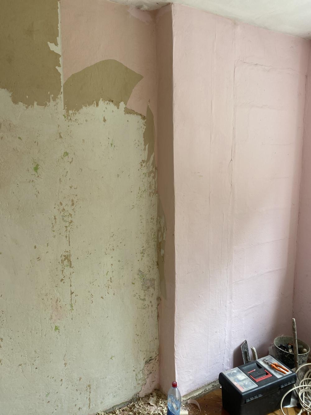 Махане на тапети шпакловка и боя