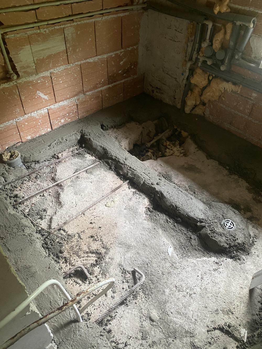 Цялостен ремонт на Баня и две стени