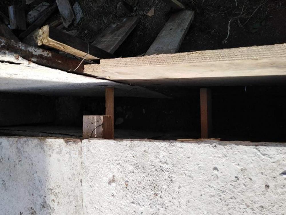 Разширяване на тераса ново стълбище и алея около къщата село Железница(София)