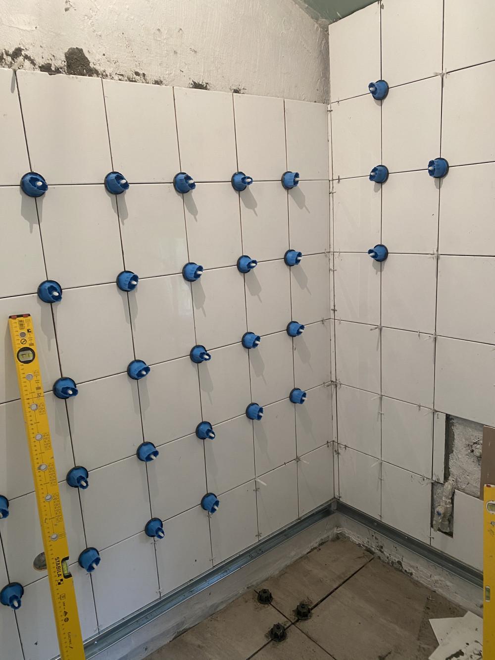 Цялостен ремонт на Баня и две стени