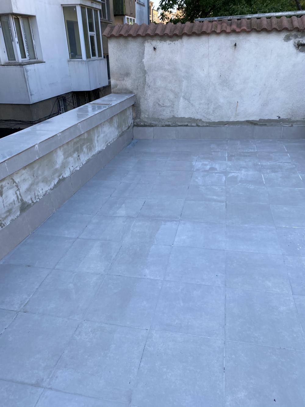 Битумна хидроизолация и лепене на плочки на тераса София ул.Цар Симеон