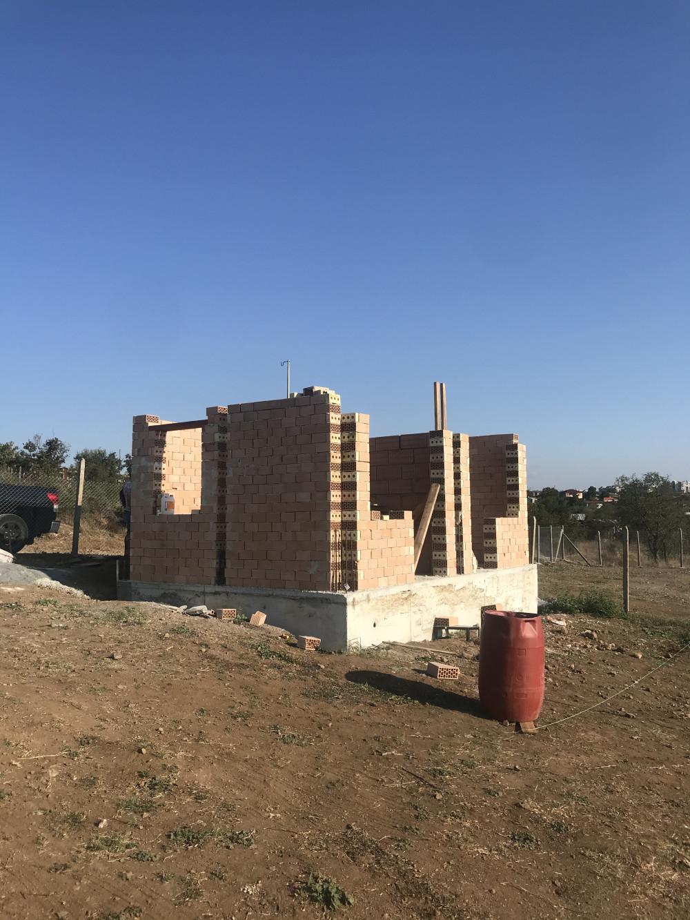 CA2EFB31-3655-4D84-AD6C-7AAEF7BC7483