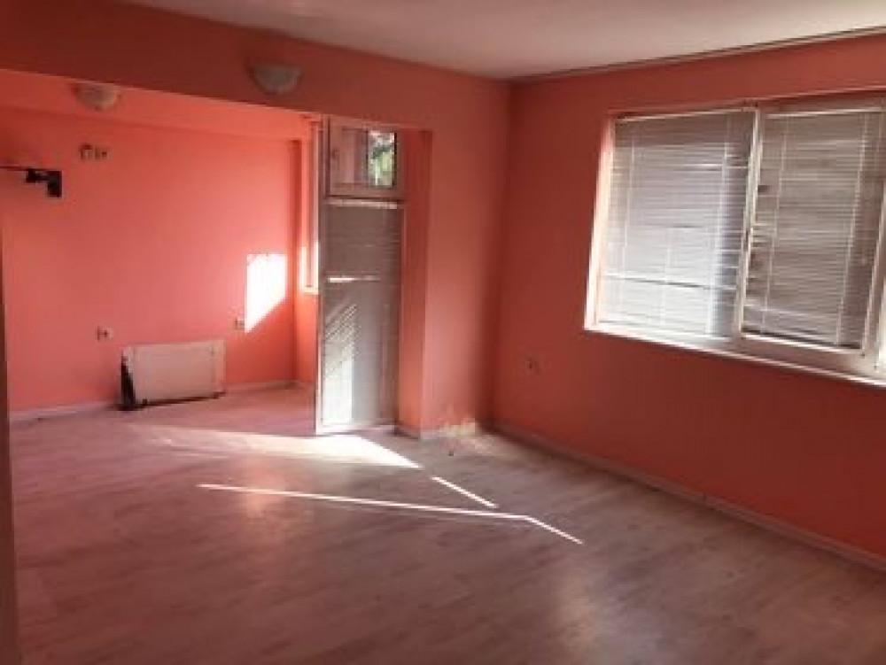 96D14D50-FAB2-47B5-8F95-919FA2A1AA28