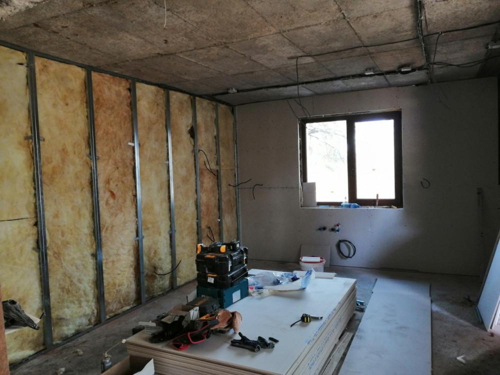 IMG-578265901e409bb63337efb5c7460924-V