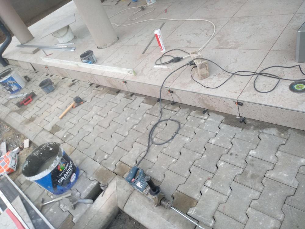 2C4A17C9-1C75-45BF-89ED-02F55F231577