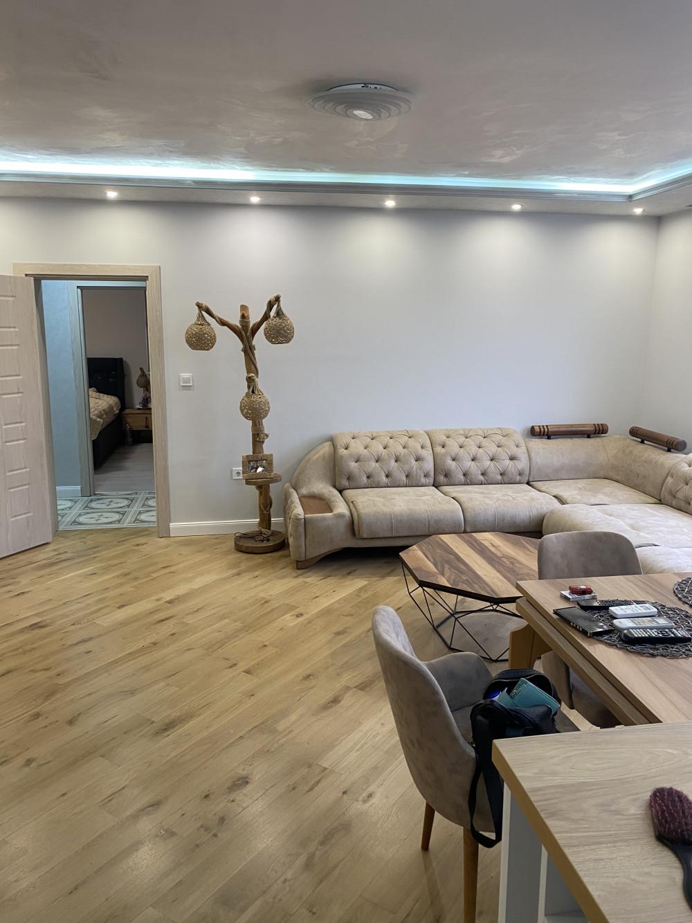 7283F1A0-9B30-4E7B-B519-8CA7E0341E20