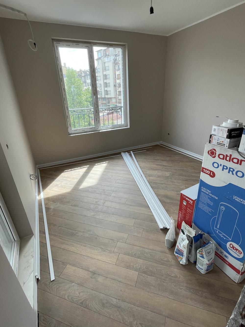 3EEF177B-98B9-4EE4-A559-5B5826B35914