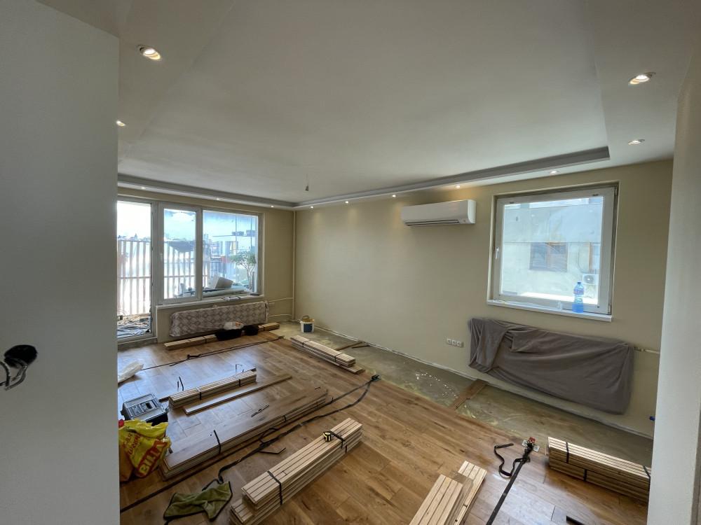 29FF17B4-4409-45C5-A75A-248875B4B697