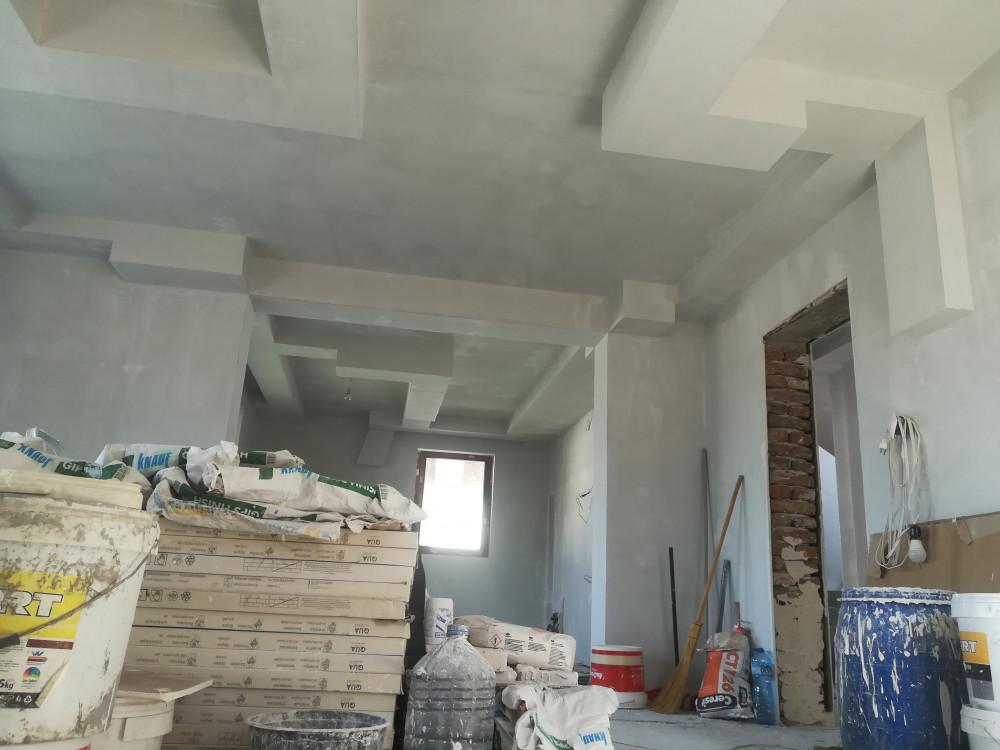 Всекидневна, кухня