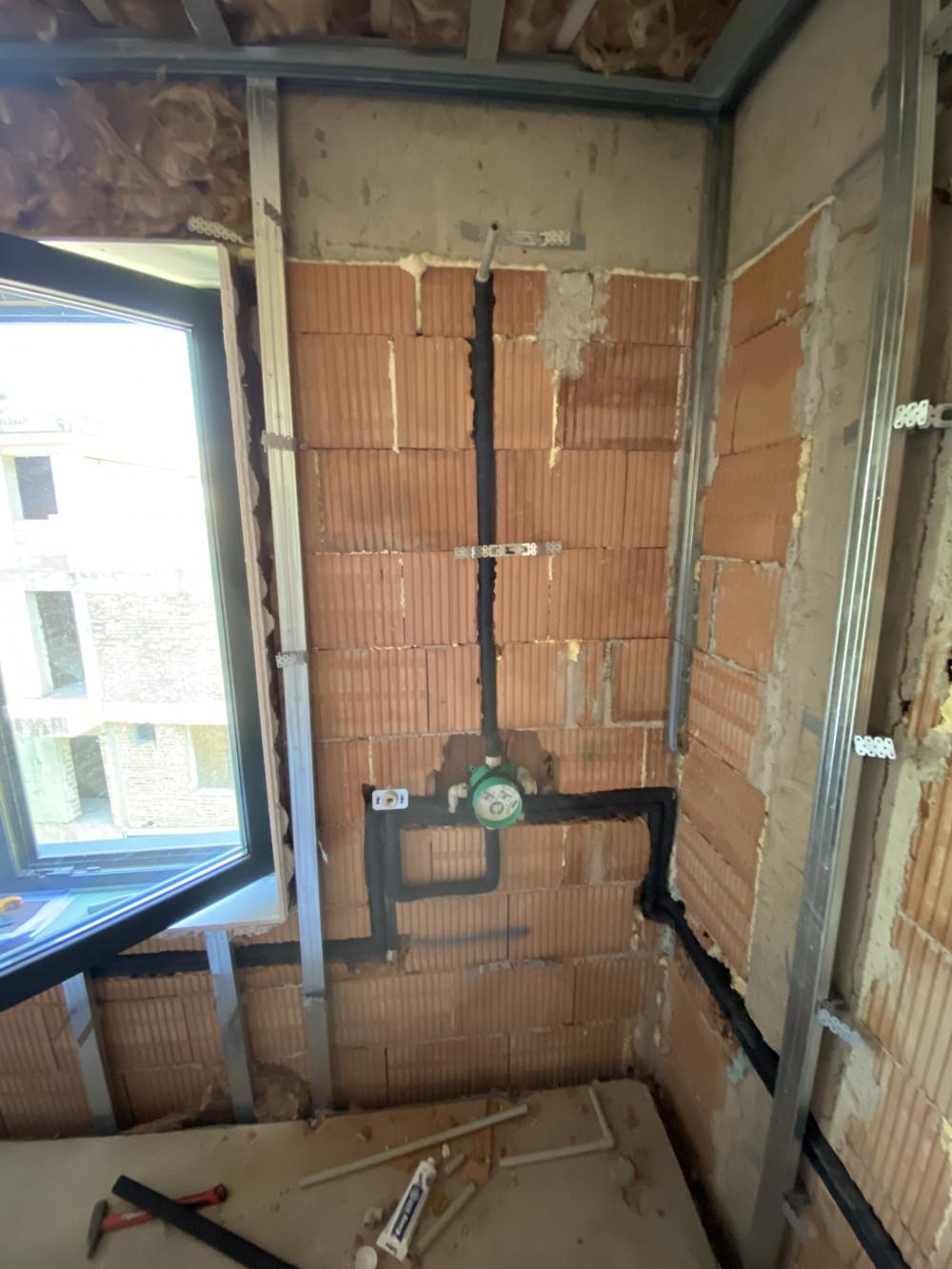 68606C85-8559-45A2-BD46-A96218E0E599