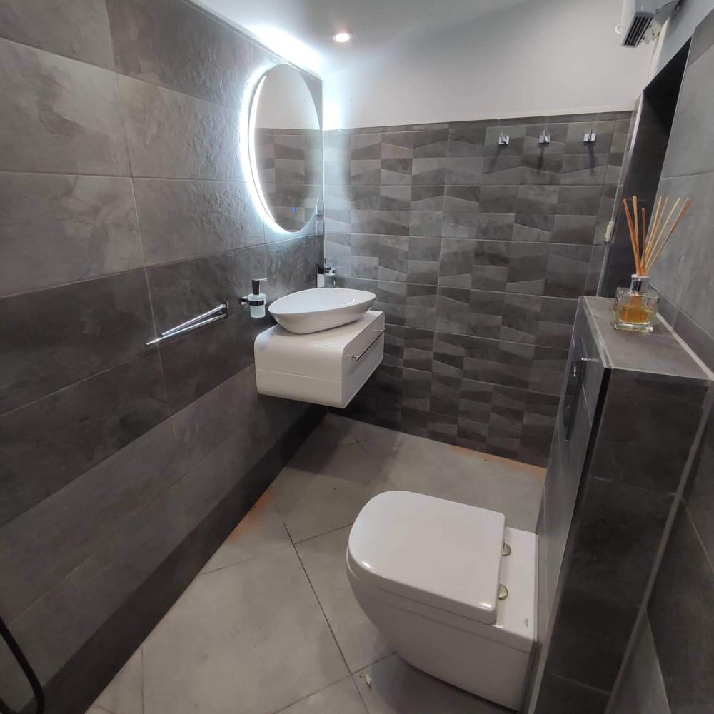 received_4931144346987022