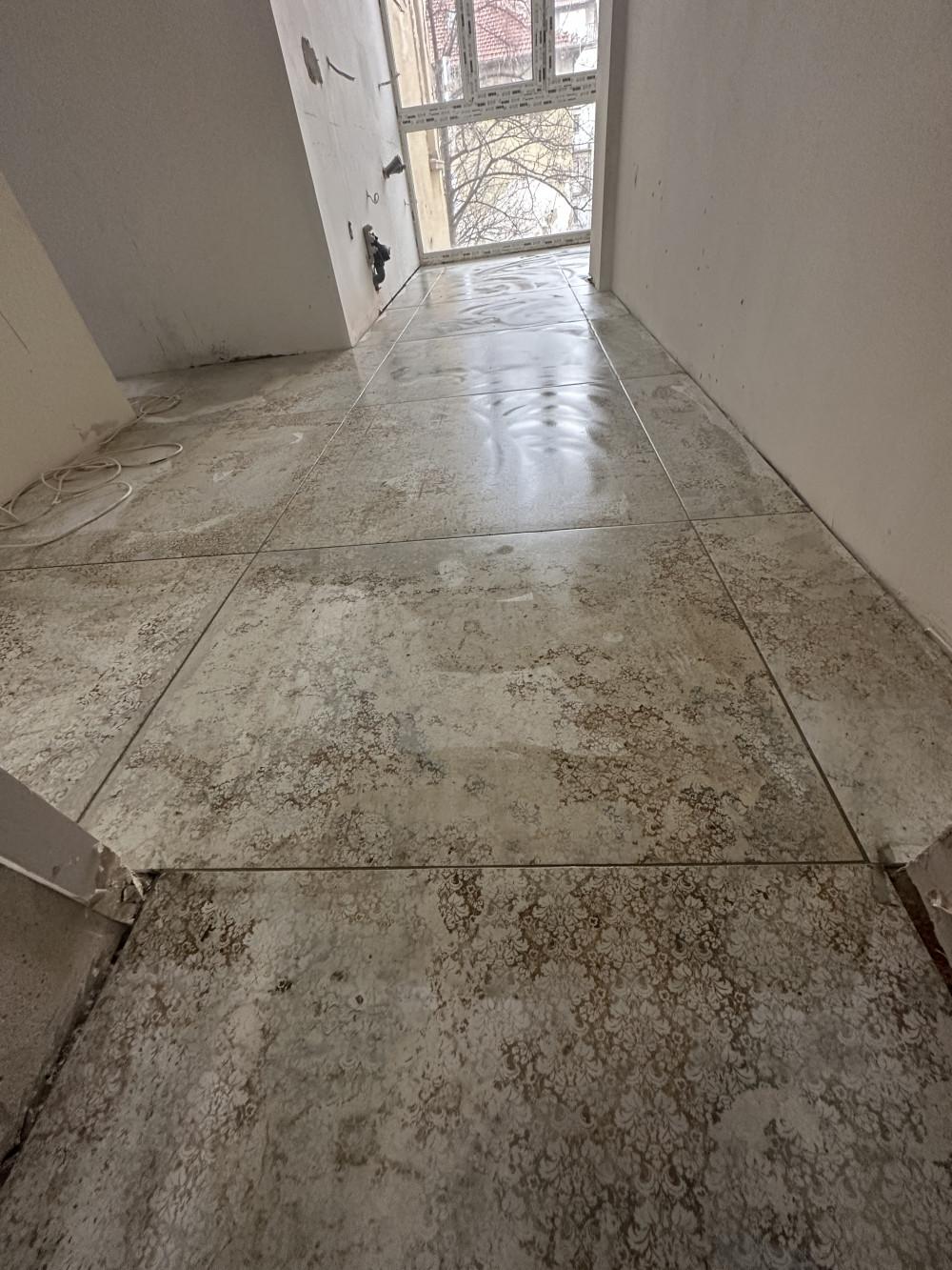 Лепене на Плочки.