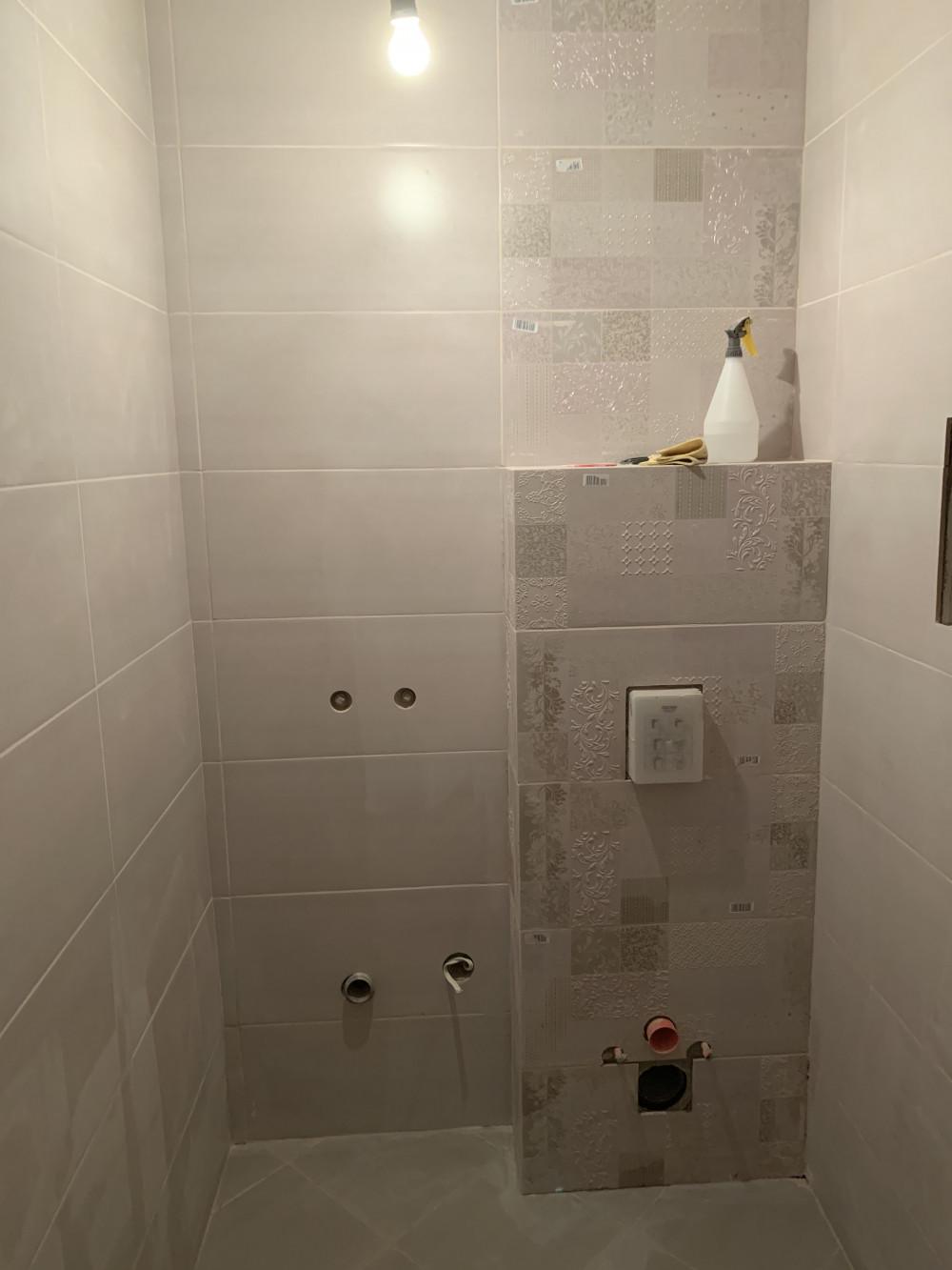 3D3AE3CB-C66F-40E7-B868-4C5866820591