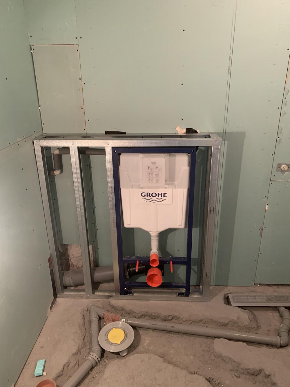 206AA16C-2D24-48F9-8E97-A63C1C78DE78